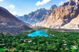 How to Choose the Best Skardu Tour Package in 2025
