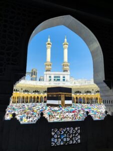 Umrah Cost from UK 2026 | How Much Is Umrah from UK