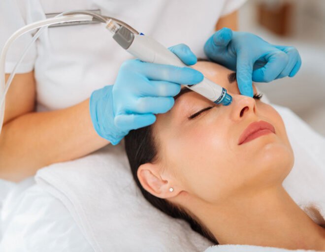 Refresh Your Skin with the Advanced Hydrafacial Treatment