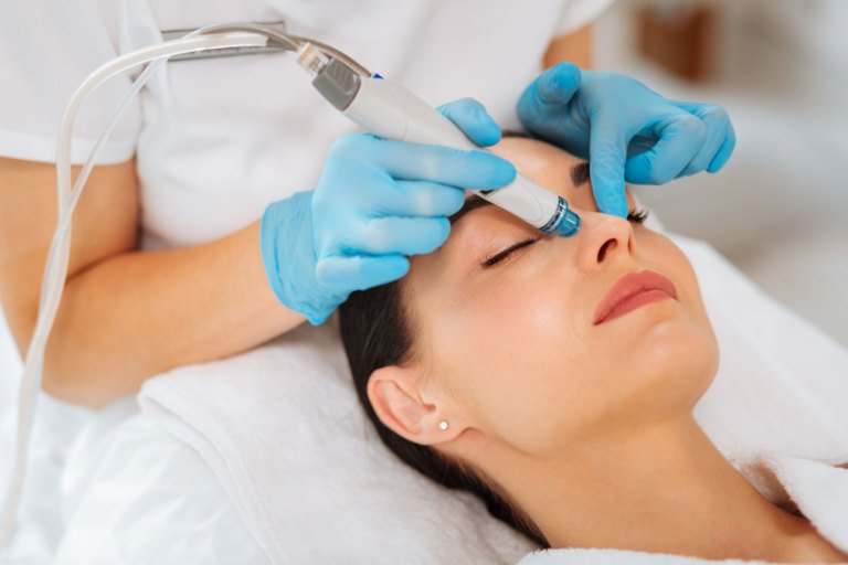 Refresh Your Skin with the Advanced Hydrafacial Treatment