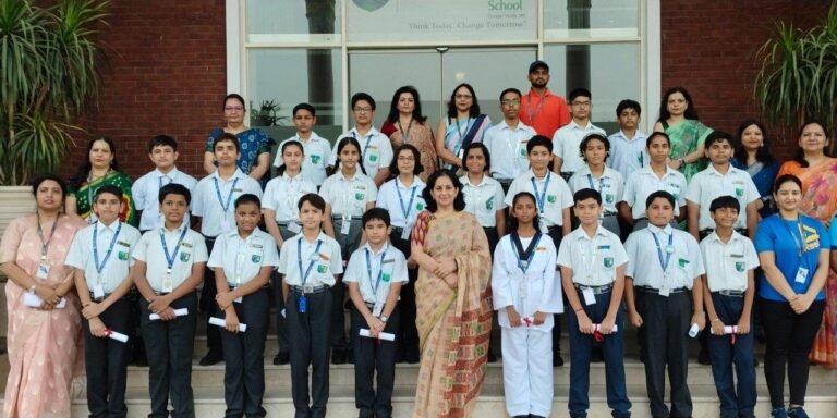 Best School Teachers And Staff In Greater Noida | GD Goenka Public School