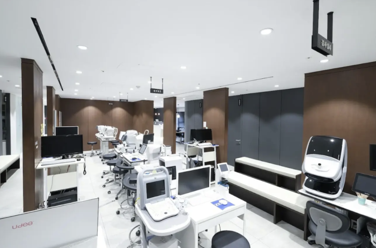 Discover Clearer Vision at SNU Eye Clinic – Seoul’s Premier Ophthalmology Center