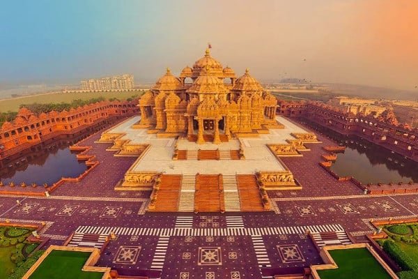 Rajkot to Ahmedabad Cab service