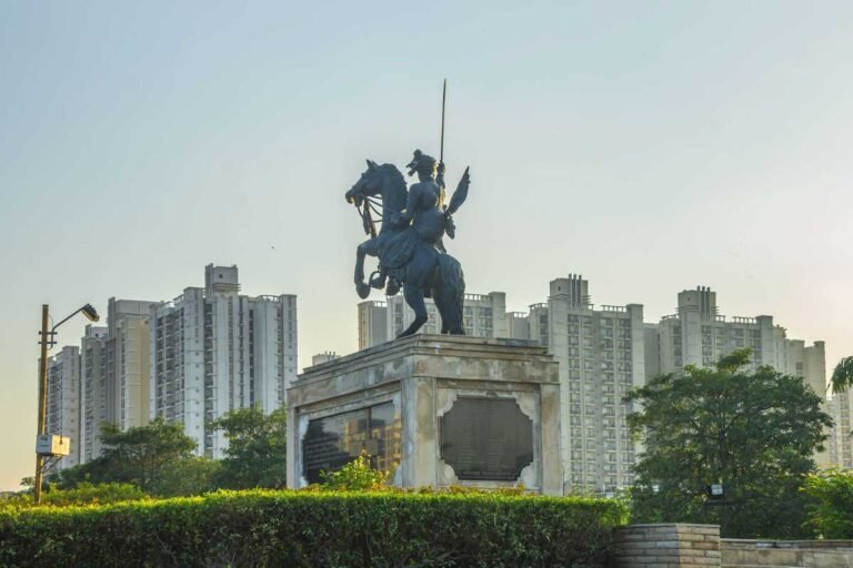 Cab Service in Ghaziabad | Ghaziabad Taxi Service