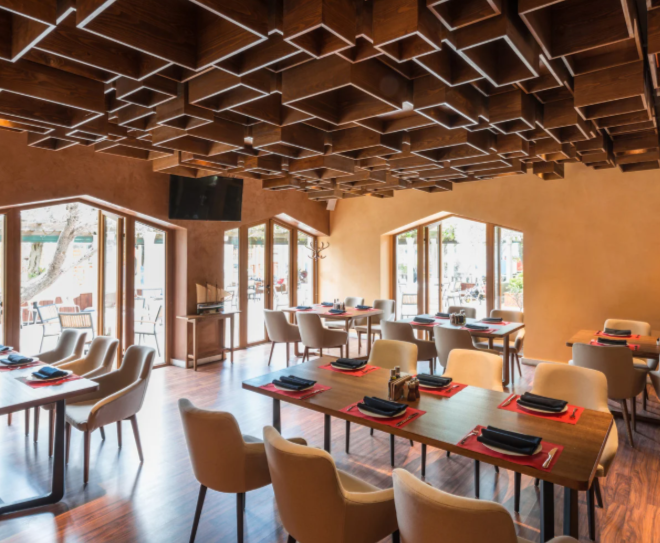 Why Fort Rajwada Is One of the Best Restaurants in Jaisalmer for Dinner