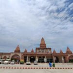 Cab Service in Gorakhpur | Taxi Service in Gorakhpur