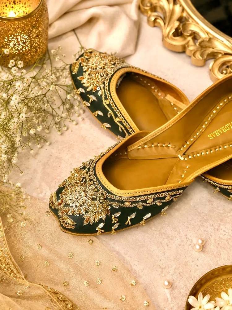The Finishing Touch That Can Make Every Bridal Outfit Feel Complete