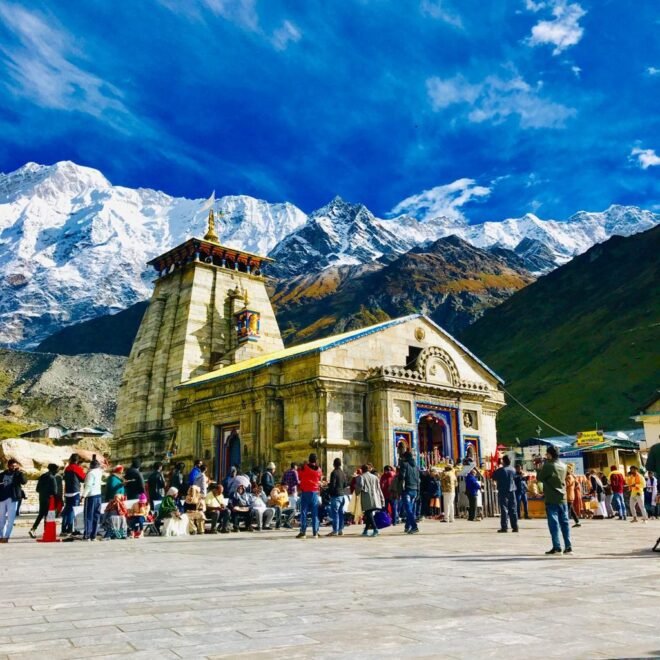 Taxi From Dehradun To Kedarnath | Check Fare & Book Taxi Online