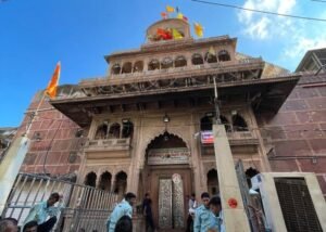 Cab From Delhi To Vrindavan | Check Taxi Fare & Book Online