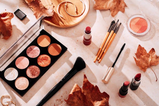 What Should Shoppers Know About Ingredients in Skin-Friendly Cosmetics?